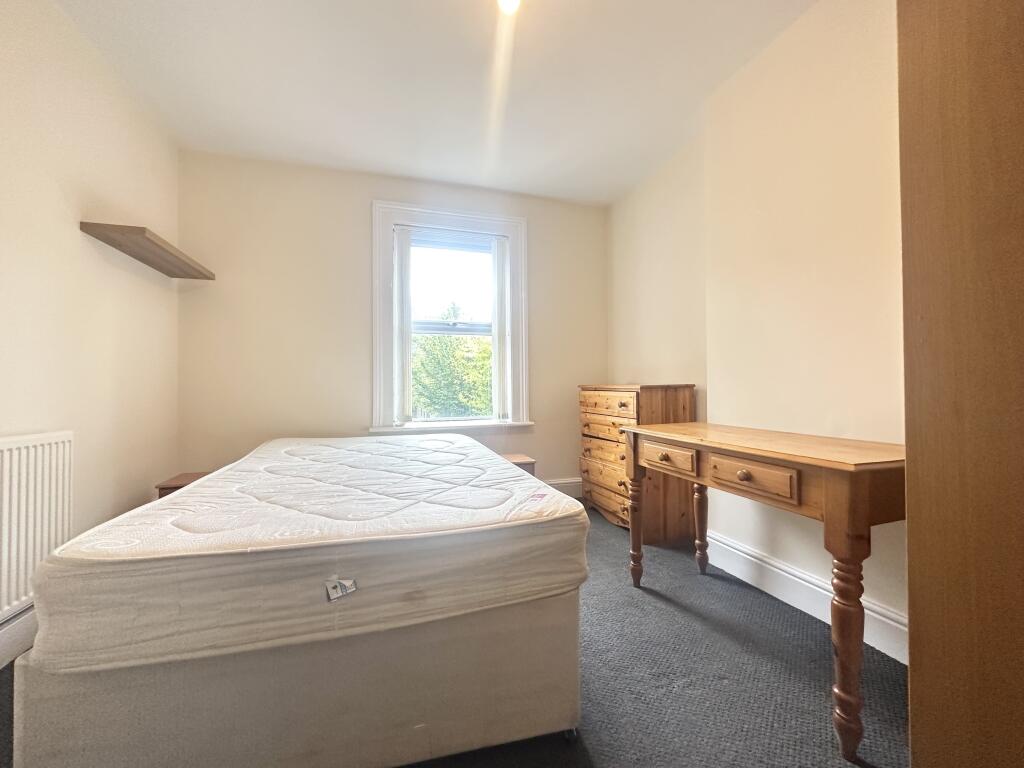 Main image of property: Park End Road, GL1