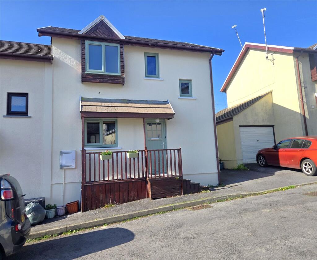 Main image of property: Queens Court, Narberth, Pembrokeshire, SA67