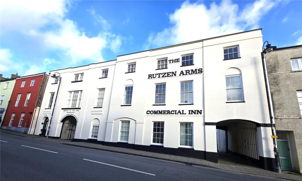 Main image of property: De Rutzen, Market Street, Narberth, Pembrokeshire, SA67