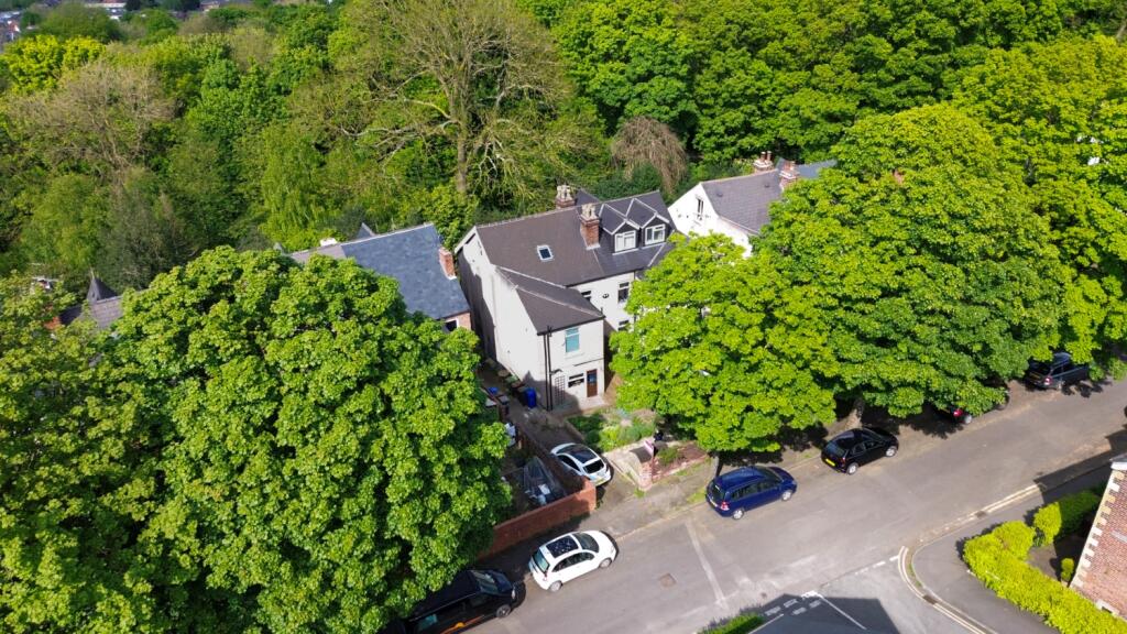 4 bedroom semidetached house for sale in Cliffefield Road, Meersbrook