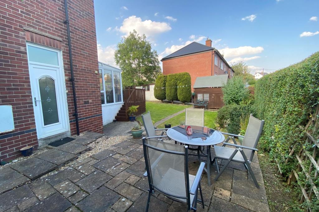 3 bedroom semidetached house for sale in Mickley Lane, Totley, S17 4HD