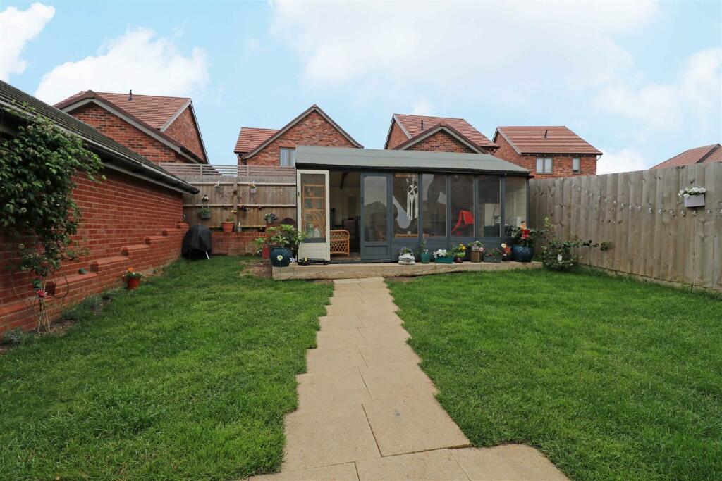 Additional property image - Conrad Lewis Way, Warwick
