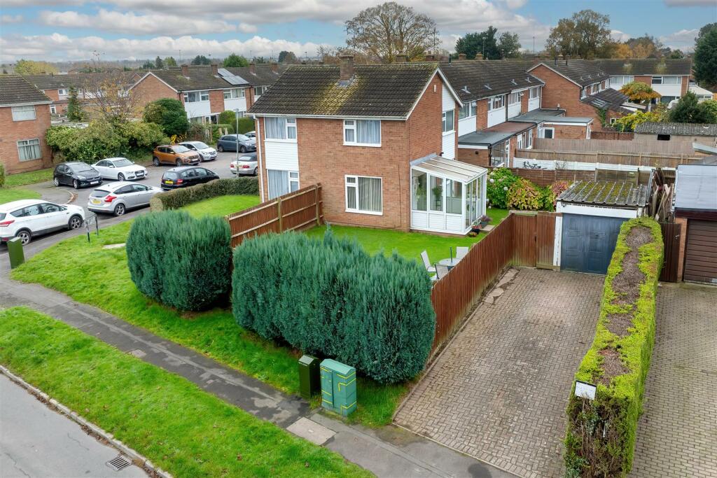 Additional property image - Sycamore Grove, Warwick