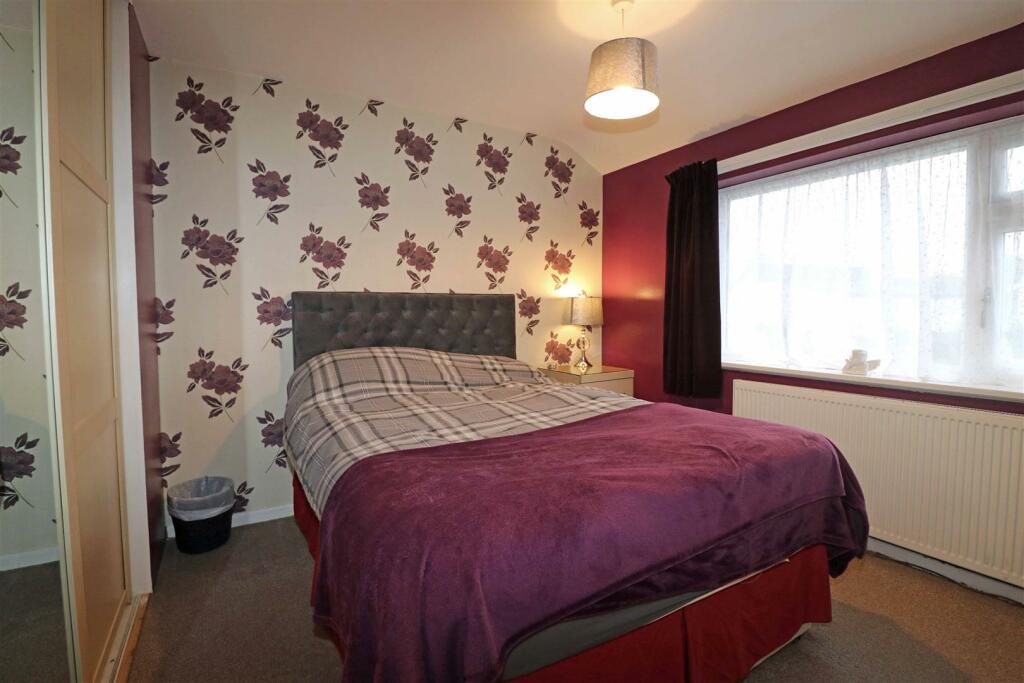 Additional property image - Sycamore Grove, Warwick