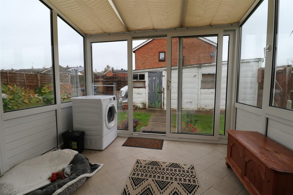 Additional property image - Sycamore Grove, Warwick