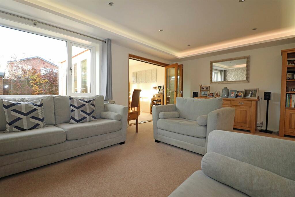Additional property image - Townesend Close, Woodloes Park Warwick
