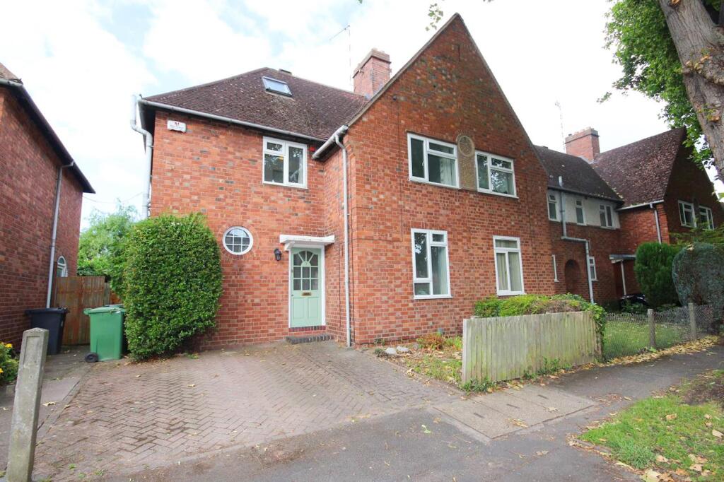 Main image of property: Four Double Bedroom Family Home on St Laurence Avenue, Warwick