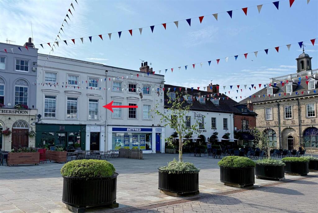 Main image of property: Market Place Warwick