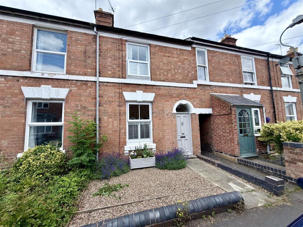 Main image of property: Avon Street, Warwick