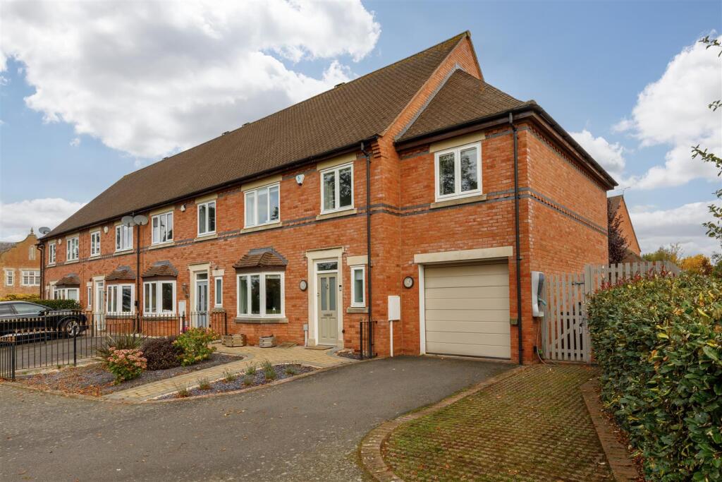 Main image of property: Tredington Park, Hatton Park, Warwick