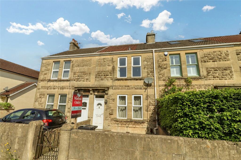 3 bedroom terraced house for sale in Upper Wellsway, Bath, BA2