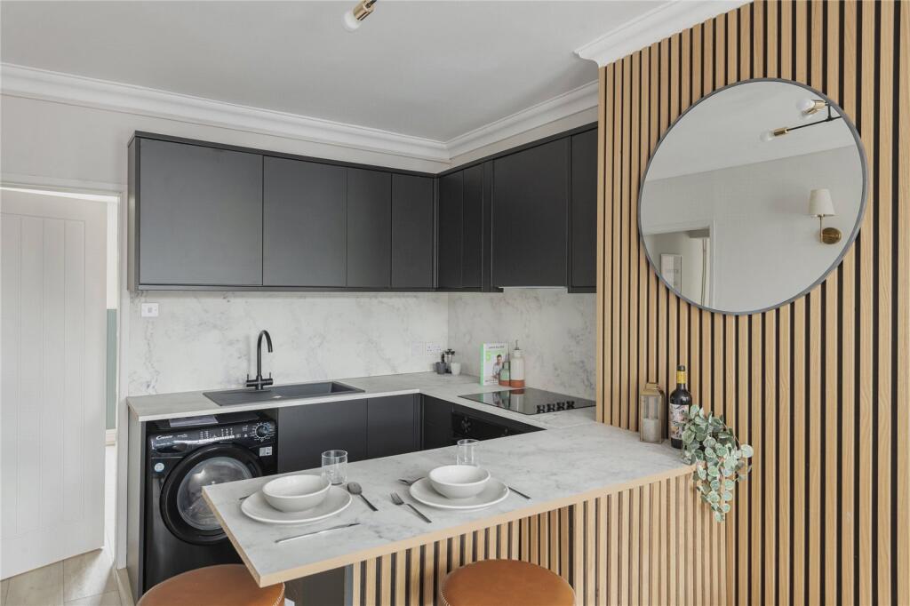 Additional property image - Arlington House, Bath Street, Bath, BA1