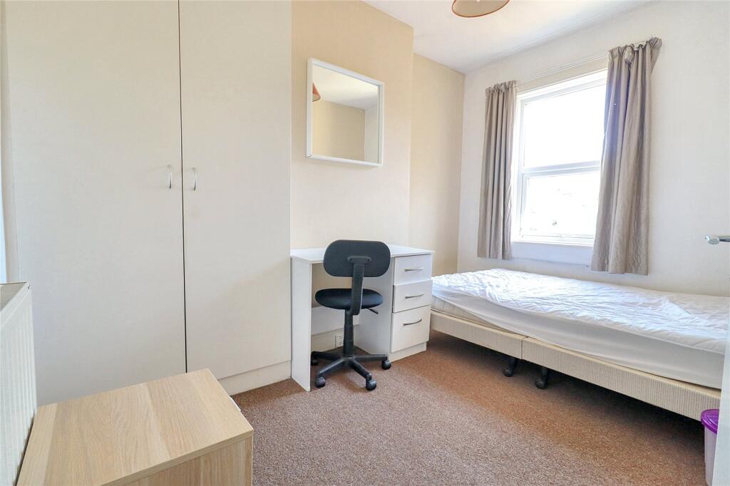 Additional property image - Crandale Road, Oldfield Park, Bath, BA2