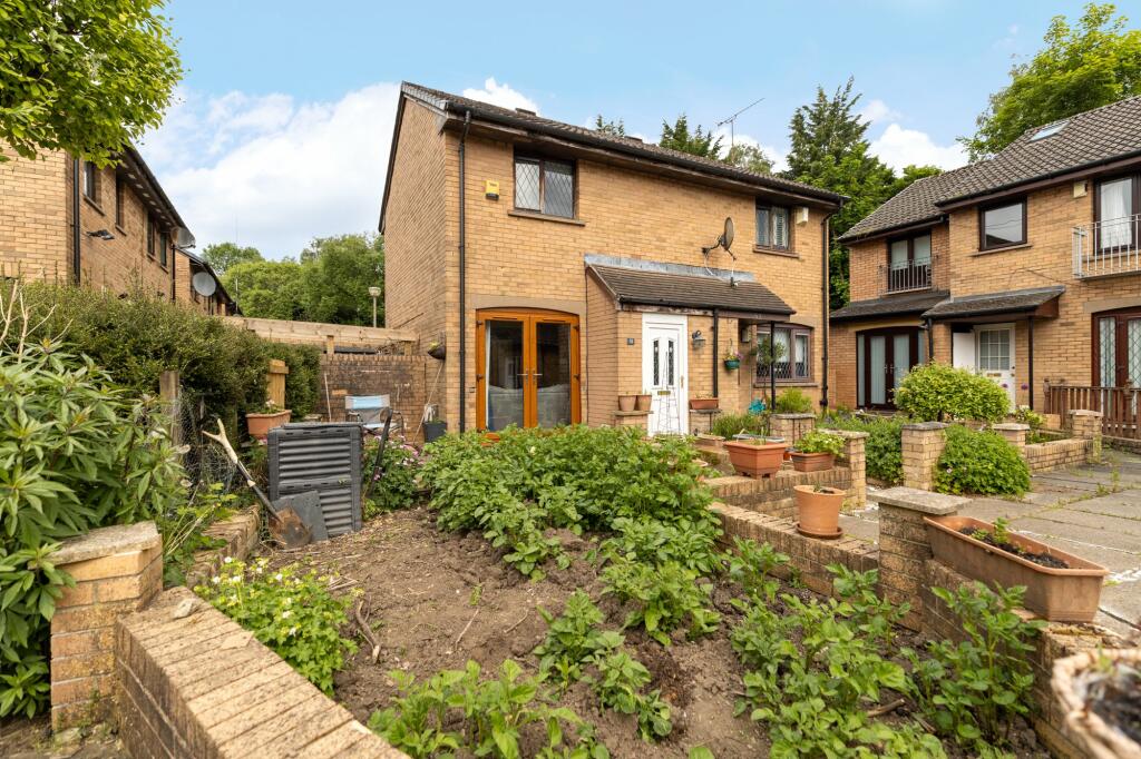 1 bedroom apartment for sale in Craigieburn Gardens, Maryhill, Glasgow, G20