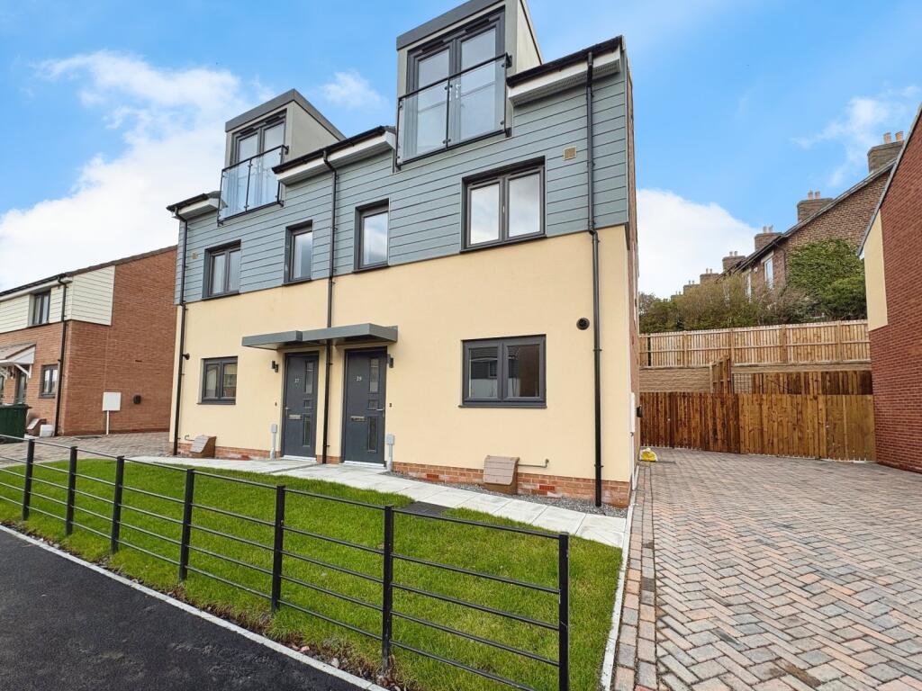 Main image of property: Wayside, Newcastle upon Tyne, Tyne and Wear, NE15