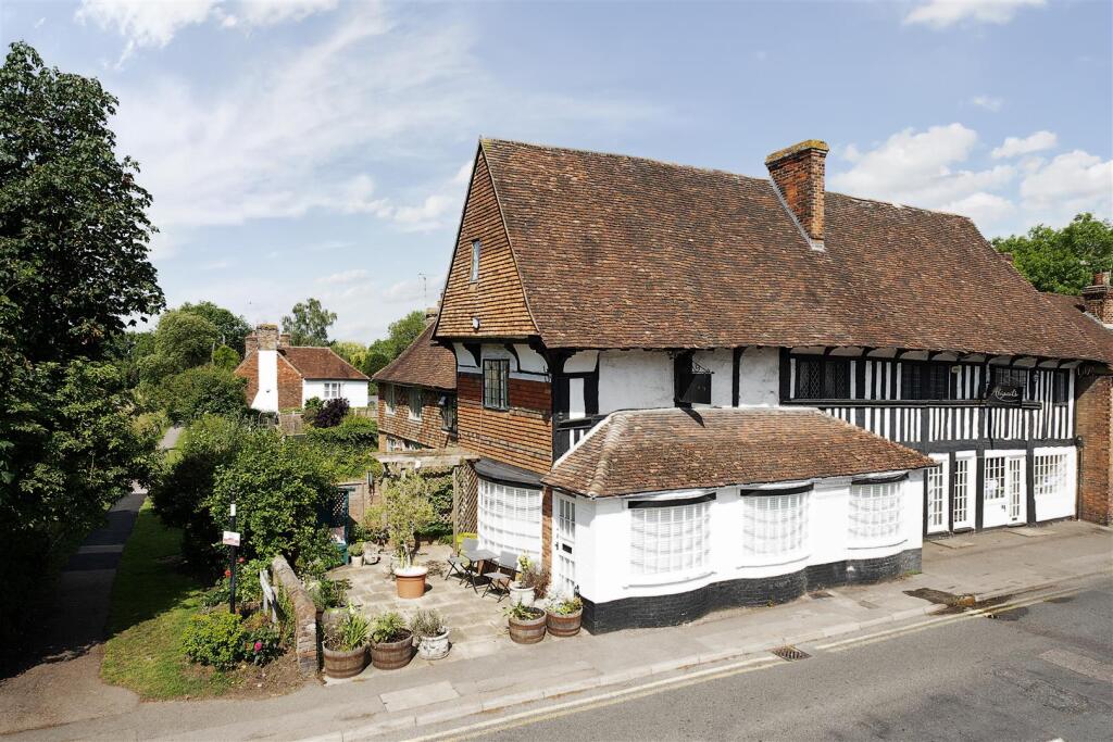 Main image of property: North Street, Headcorn, Ashford