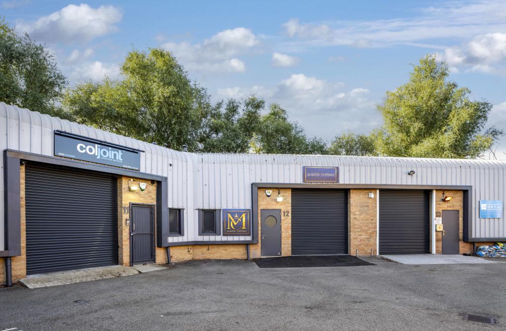 Additional property image - Kencot Close Business Park, Kent, DA18 4AB