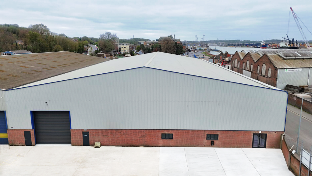 Main image of property: Cliff Road Industrial Estate, Ipswich, IP3 0AY