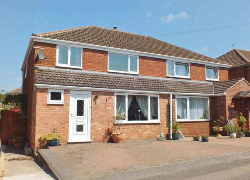 Main image of property: South Avenue, KIDLINGTON