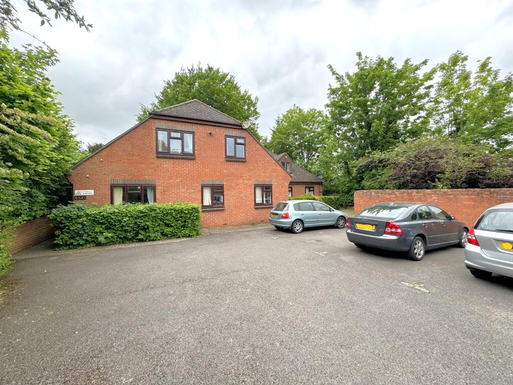 Main image of property: Beauchamp Lane, OXFORD