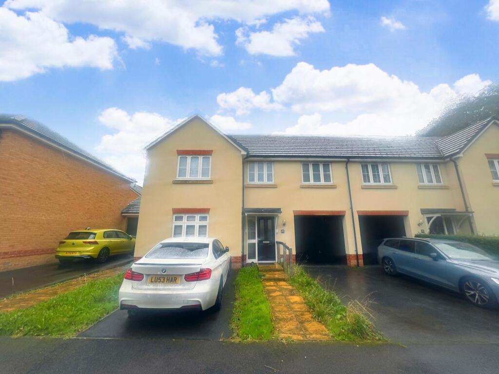 Main image of property: Longwood Copse Lane, Basingstoke