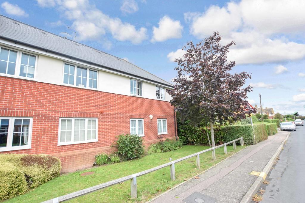 2 bedroom apartment for sale in Jeffreys Road, Cressing, Braintree, CM77