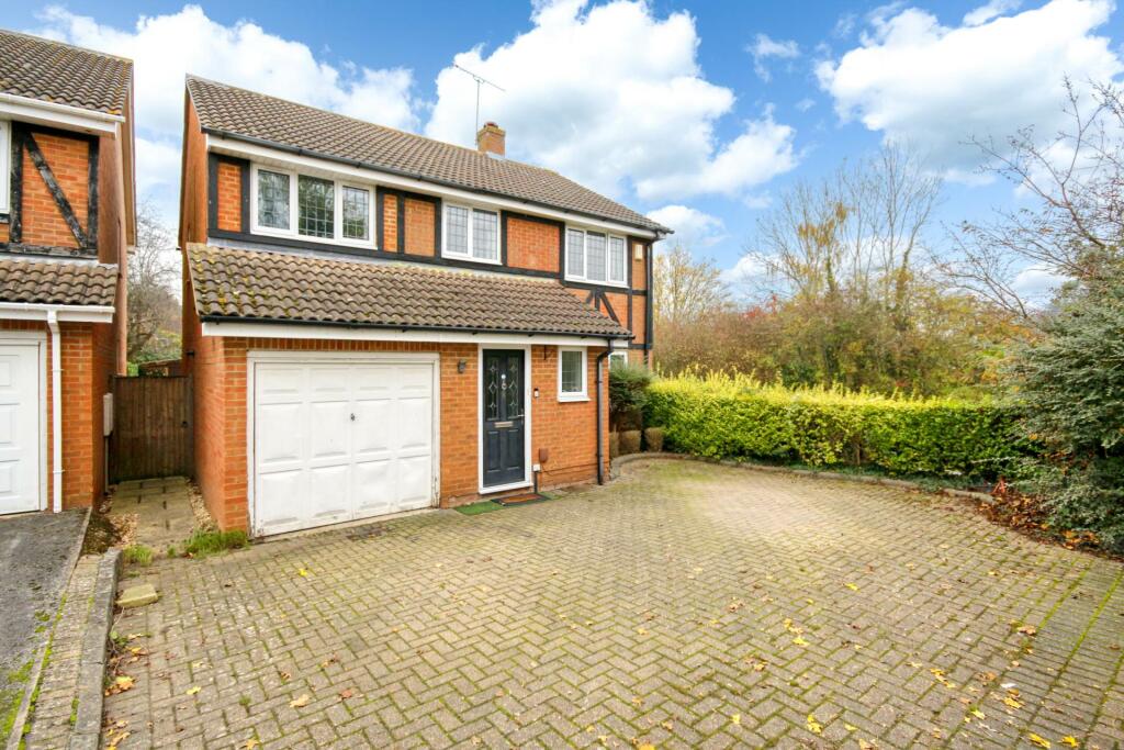 Main image of property: Blomfield Dale, Amen Corner