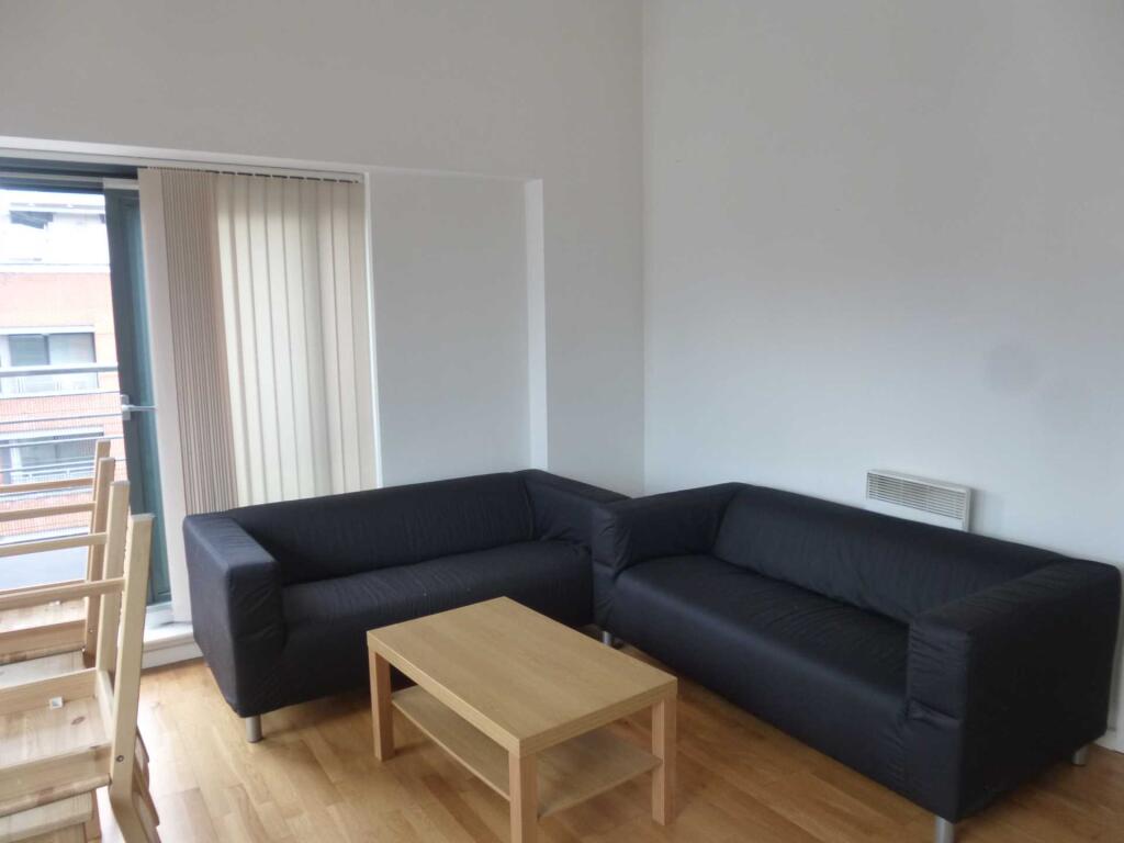 Main image of property: Apartment 36 Pearl House, 2 Lower Ormond Street