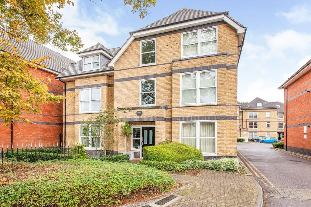 Main image of property: Flat 5 Gallery Court Vicarage Road, Egham, Surrey, TW20