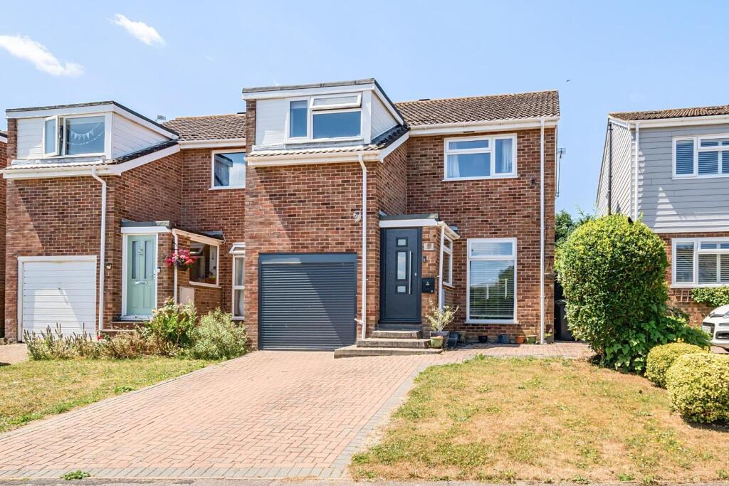 Main image of property: Redwing Road, Clanfield, Waterlooville