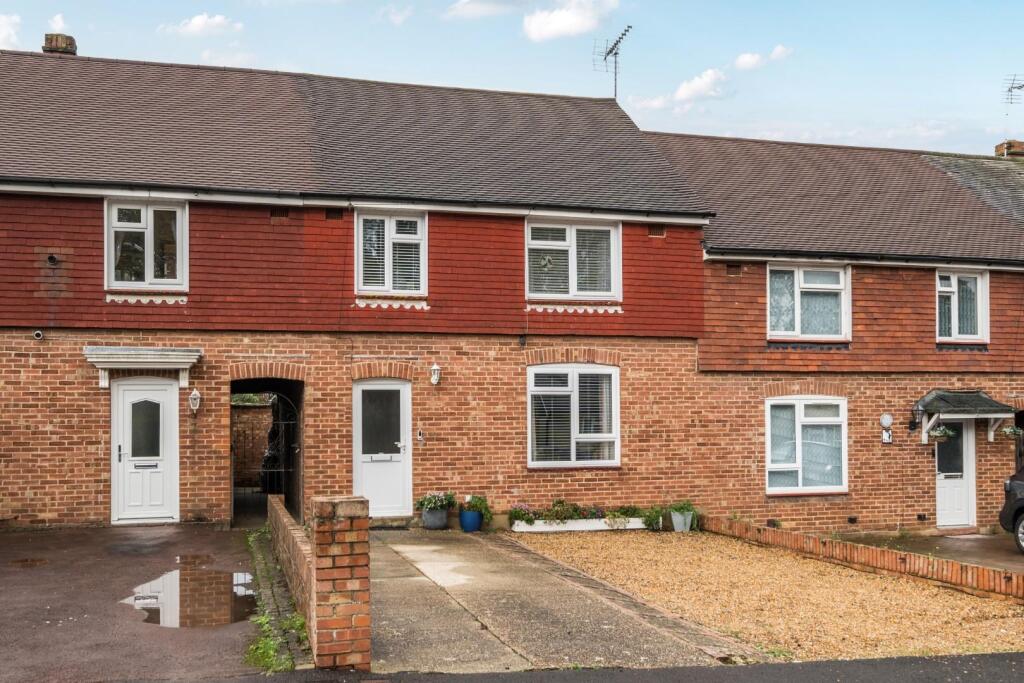 Main image of property: Maralyn Avenue, Waterlooville