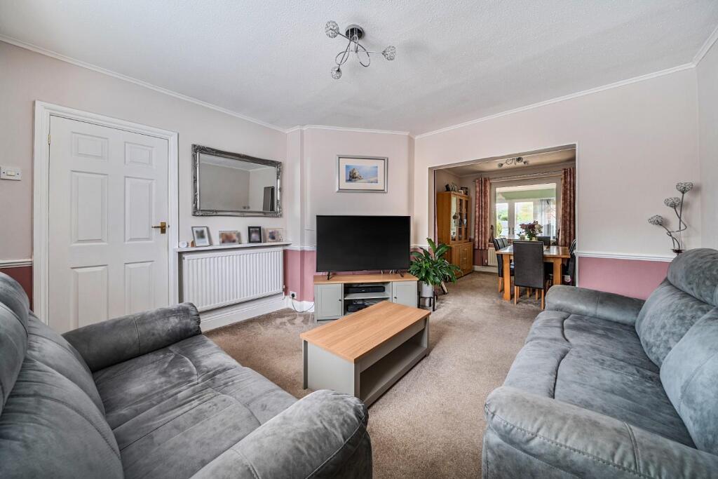 Main image of property: Maralyn Avenue, Waterlooville