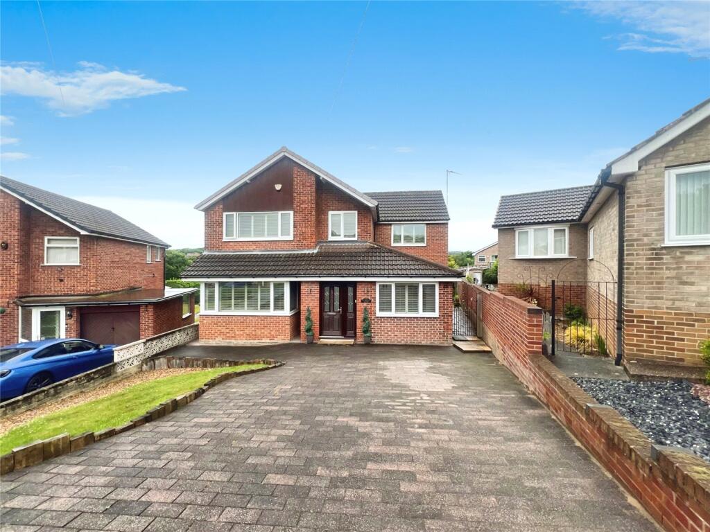Main image of property: Hesley Grove, Chapeltown, Sheffield, South Yorkshire, S35