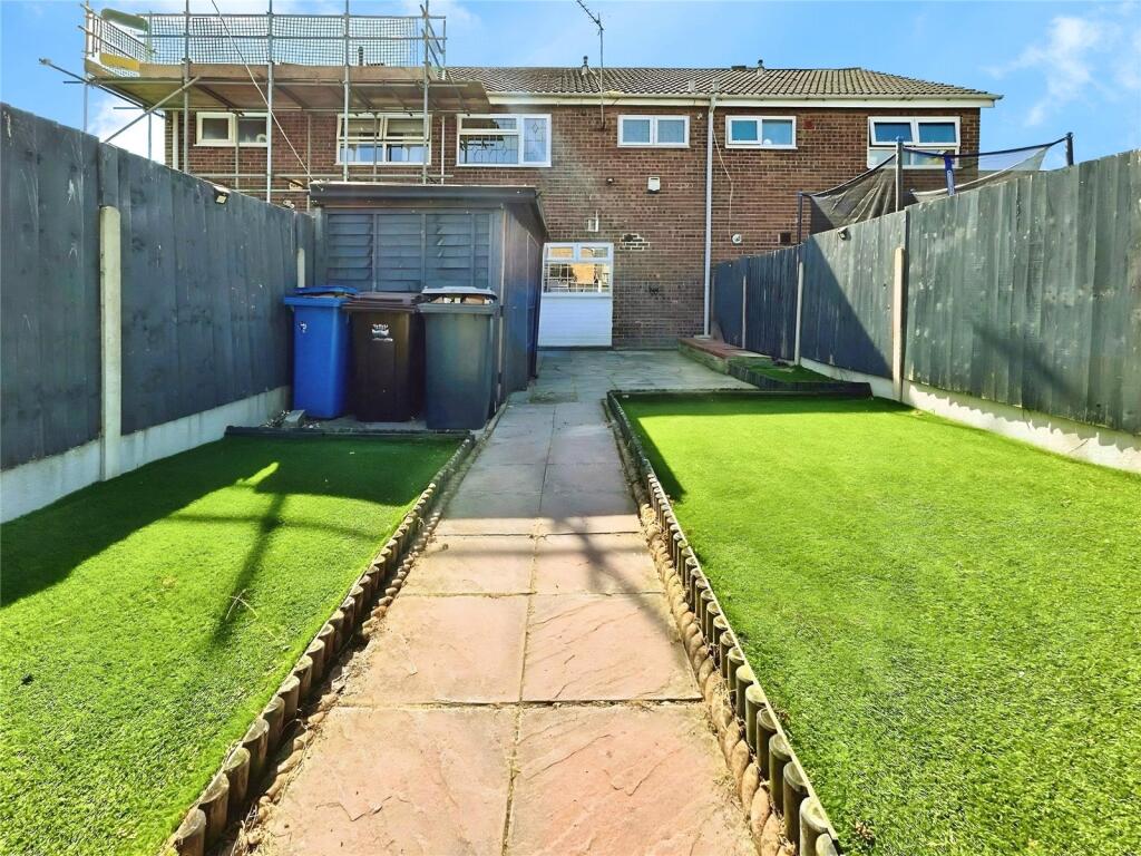 Main image of property: Hazelshaw Gardens, High Green, Sheffield, South Yorkshire, S35