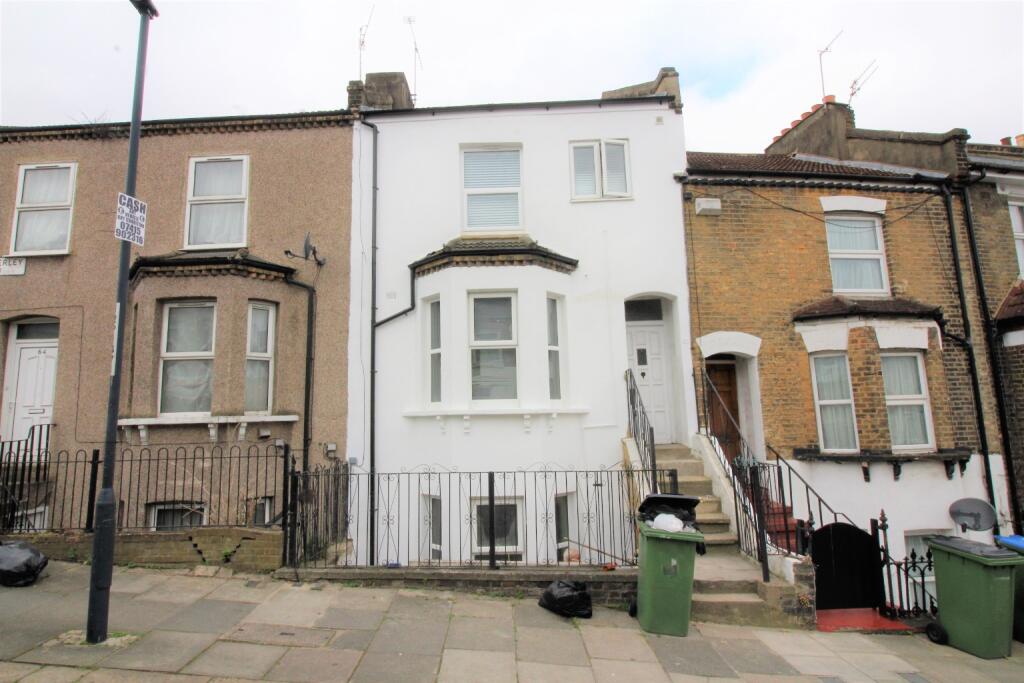 Main image of property: 62 Waverley Road, London, Greater London, SE18