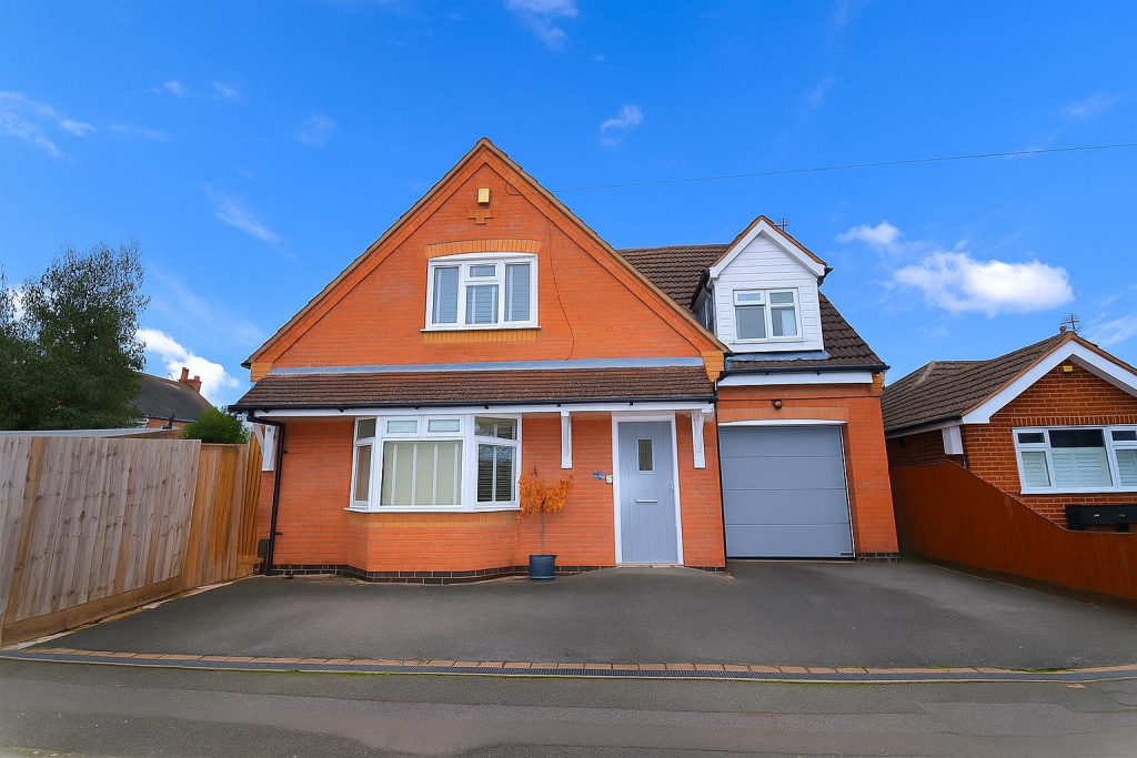 Main image of property: Avenue Road, Queniborough, Leicester