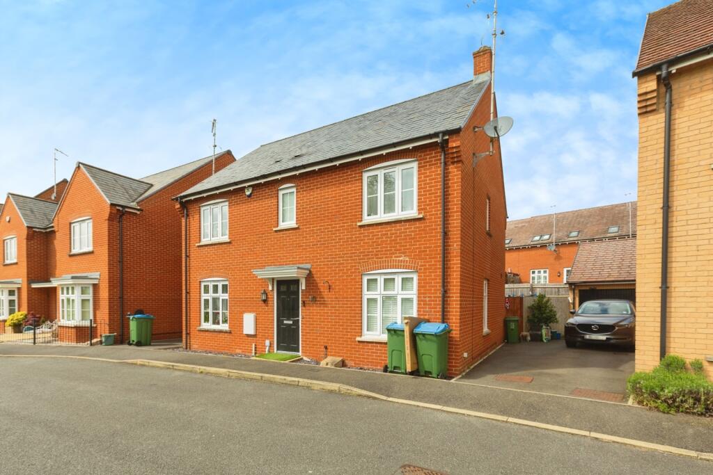 Main image of property: Chaundler Drive, Aylesbury, HP19