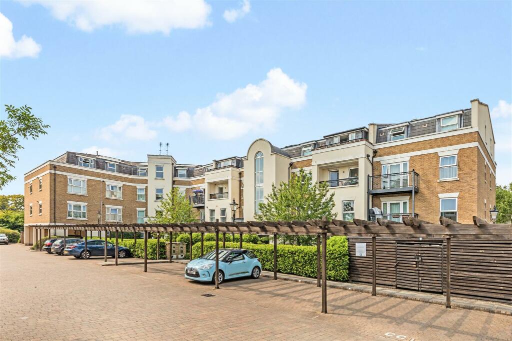 Main image of property: Wadham Mews, East Sheen, SW14