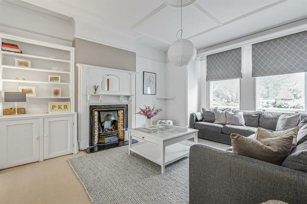 Main image of property: Lower Richmond Road, East Sheen, SW14