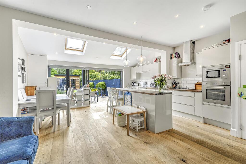 Main image of property: Clifford Avenue, East Sheen, SW14