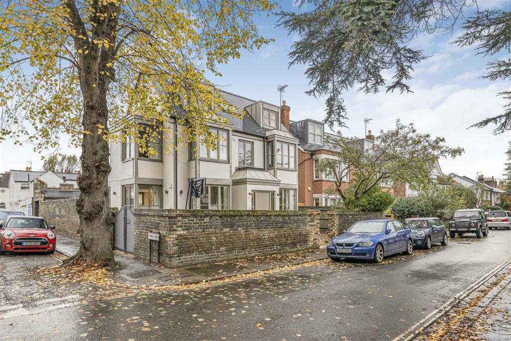 Main image of property: Derby Road, East Sheen, SW14