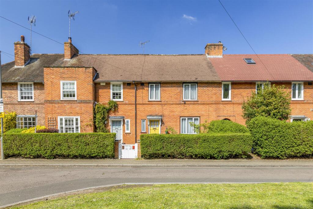 Main image of property: The Pleasance, Putney, SW15