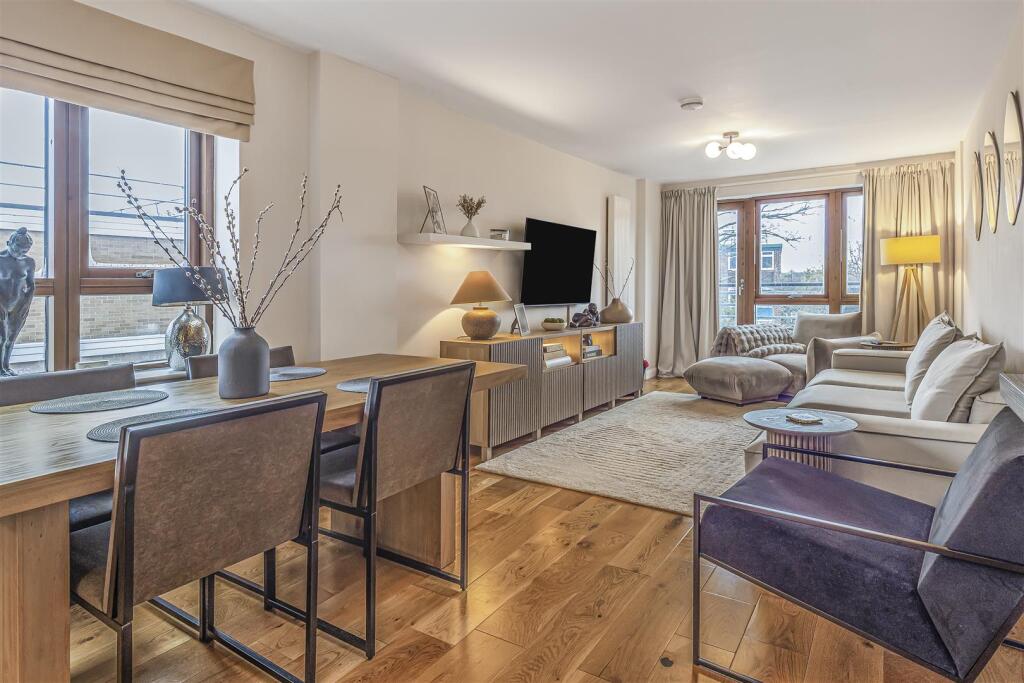 Main image of property: Upper Richmond Road, London