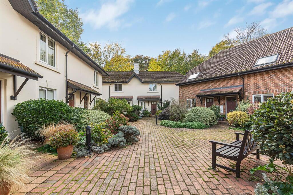 Main image of property: Sheridan Place, Barnes, London, SW13