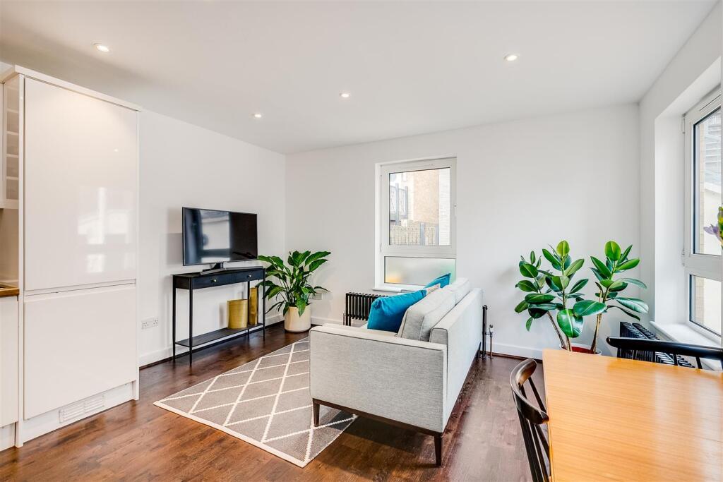 Main image of property: Mortlake High Street, Mortlake, London, SW14