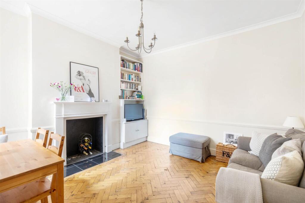 Main image of property: Elm Bank Mansions, Barnes, SW13