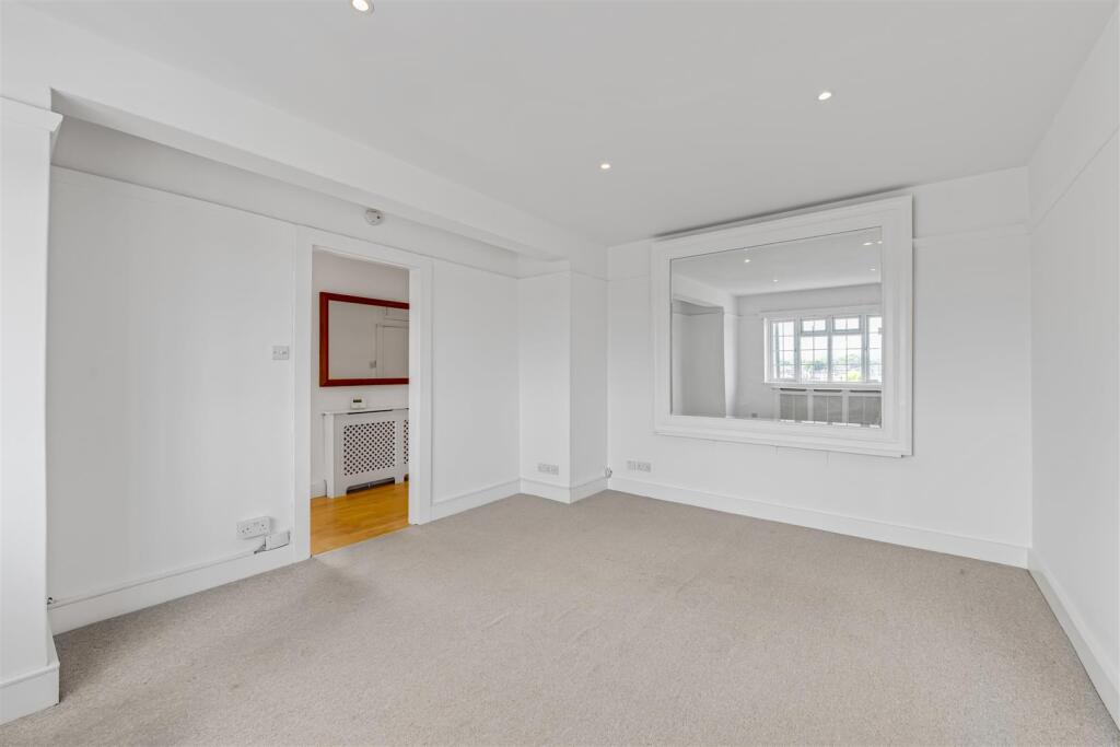 Main image of property: Barnes High Street, Barnes, SW13