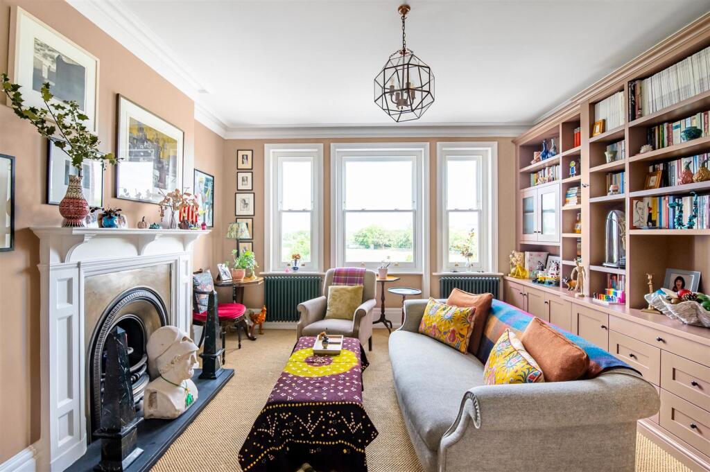 Main image of property: Castelnau, Barnes, SW13