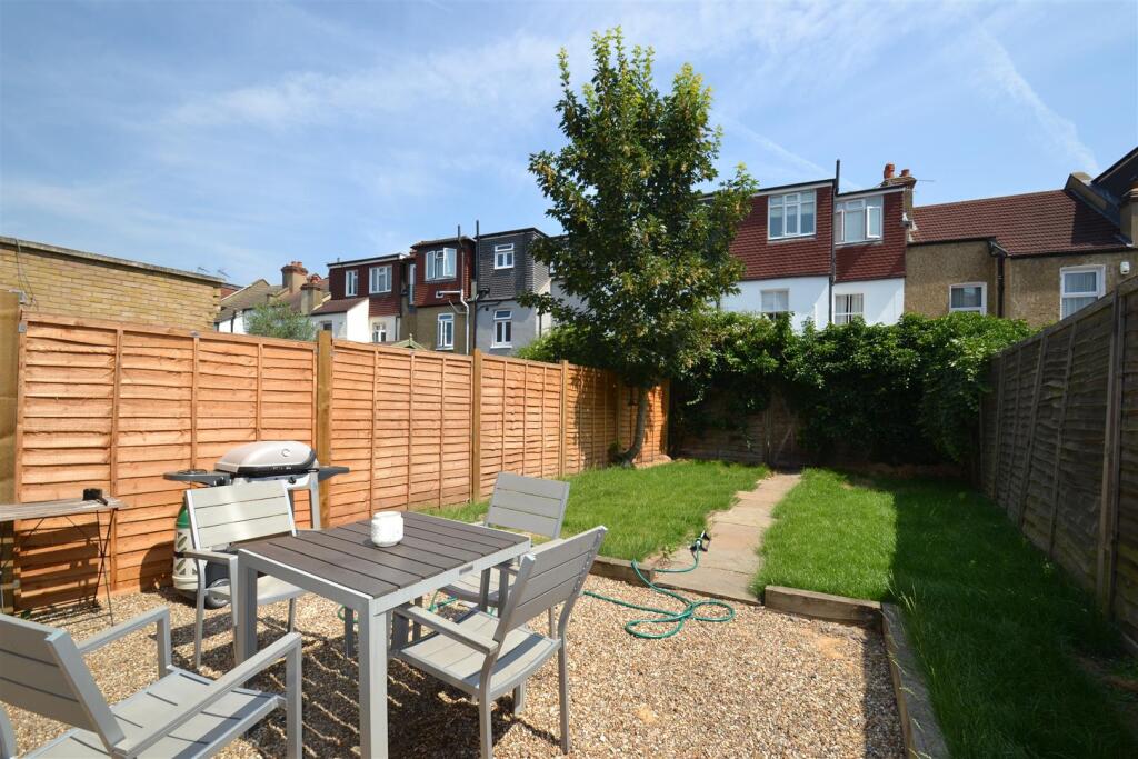 Main image of property: White Hart Lane, Barnes, SW13