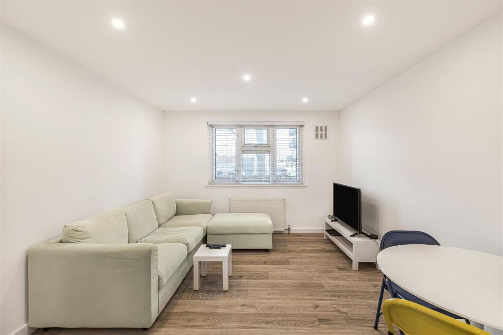 Main image of property: Rann House, Mortlake